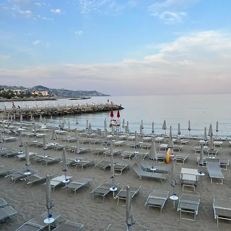 Il Nido Nel Carruggio * San Remo